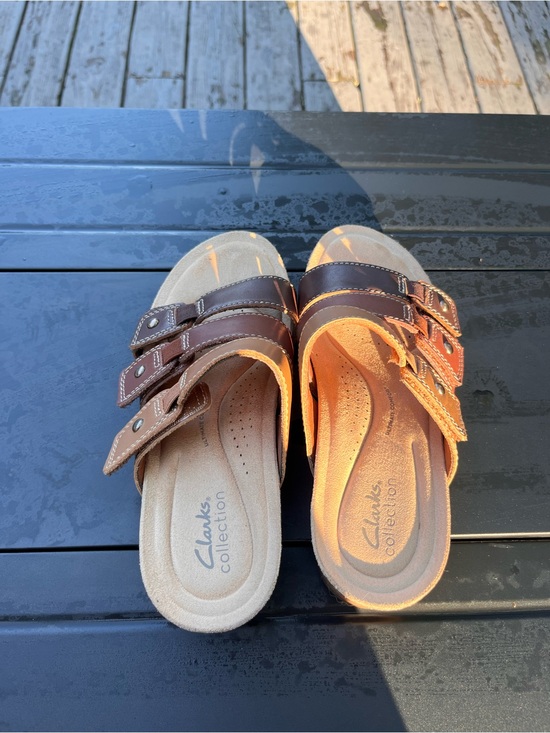 Clarks Shoes - Clarks Collection Leisa Cacti Q Leather Slide Sandals NWOT Size 6 Brown Comfort